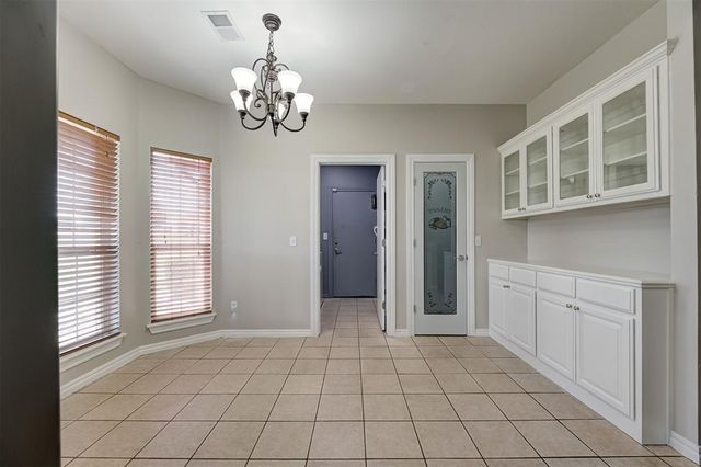 121 Eagle Lake Lane, Newcastle, OK 73065