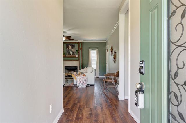 121 Eagle Lake Lane, Newcastle, OK 73065