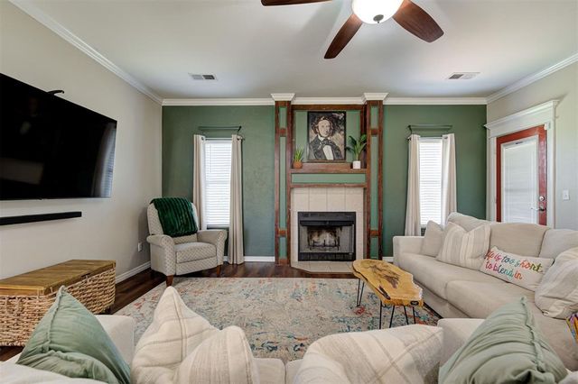 121 Eagle Lake Lane, Newcastle, OK 73065