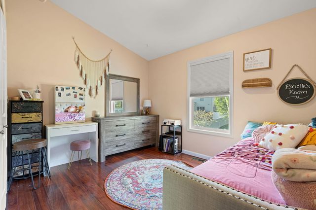7310 E 103rd Avenue, Crown Point, IN 46307