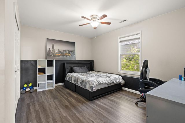 7310 E 103rd Avenue, Crown Point, IN 46307