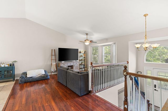 7310 E 103rd Avenue, Crown Point, IN 46307