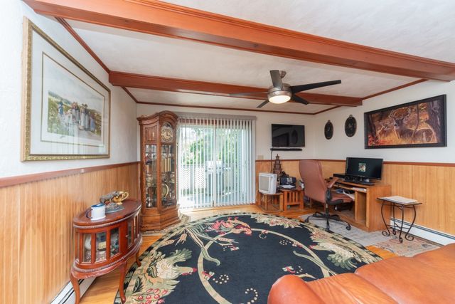 28 Highland St, Southborough, MA 01772