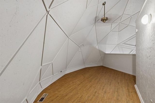 800 Quail Ridge Road, Newcastle, OK 73065