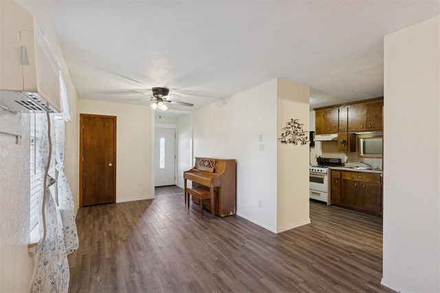 800 Quail Ridge Road, Newcastle, OK 73065