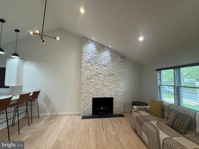 1116 34TH ST SE, Washington, DC 20019