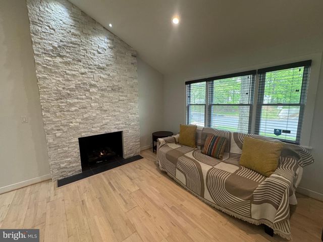 1116 34TH ST SE, Washington, DC 20019