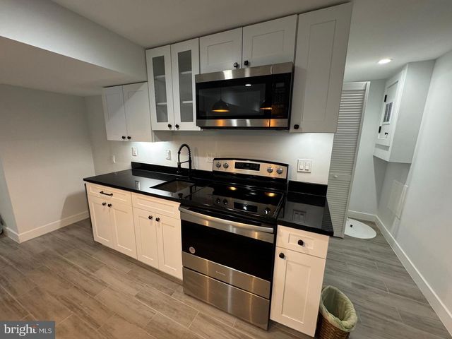 1116 34TH ST SE, Washington, DC 20019