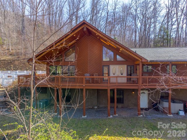 112 Hawks Nest Ridge, Cullowhee, NC 28723