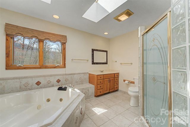 112 Hawks Nest Ridge, Cullowhee, NC 28723