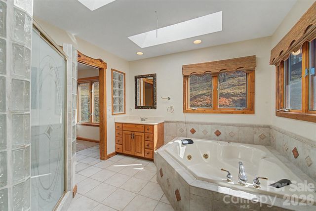 112 Hawks Nest Ridge, Cullowhee, NC 28723