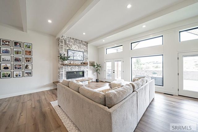 6783 S Tumble Creek Lane, Idaho Falls, ID 83406