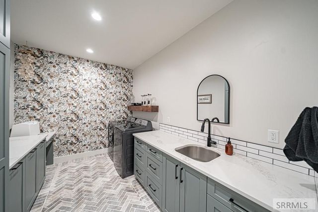 6783 S Tumble Creek Lane, Idaho Falls, ID 83406