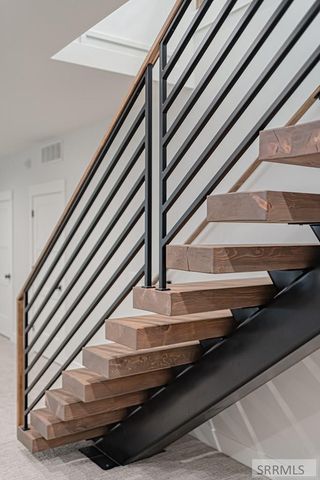 6783 S Tumble Creek Lane, Idaho Falls, ID 83406