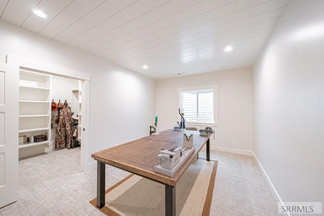 6783 S Tumble Creek Lane, Idaho Falls, ID 83406