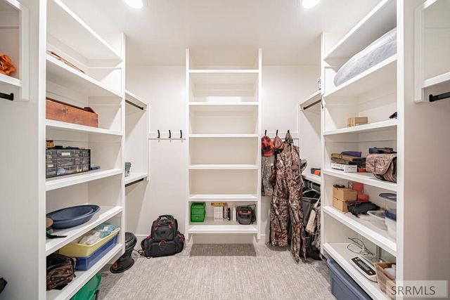 6783 S Tumble Creek Lane, Idaho Falls, ID 83406