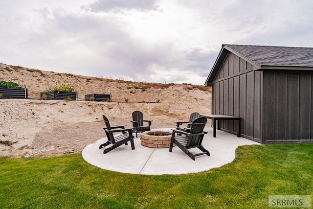 6783 S Tumble Creek Lane, Idaho Falls, ID 83406