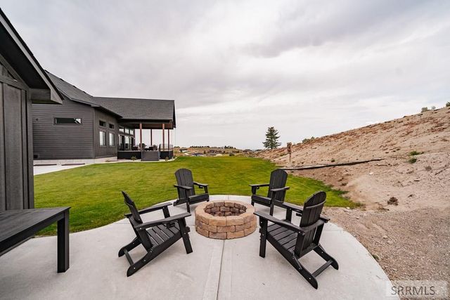 6783 S Tumble Creek Lane, Idaho Falls, ID 83406