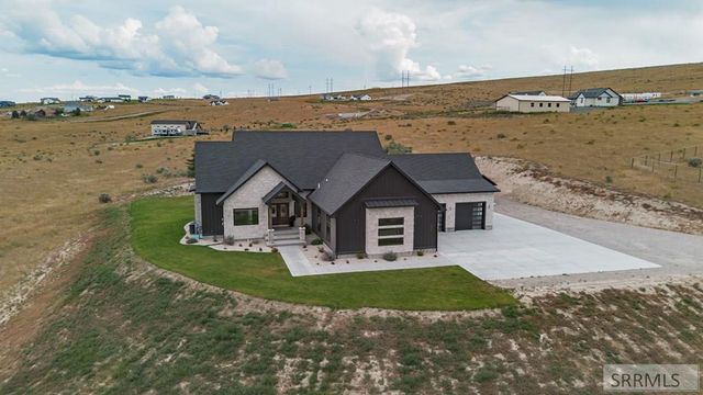6783 S Tumble Creek Lane, Idaho Falls, ID 83406