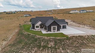 6783 S Tumble Creek Lane, Idaho Falls, ID 83406