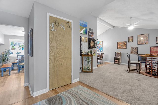 8548 Iris Crest Way, Elk Grove, CA 95624