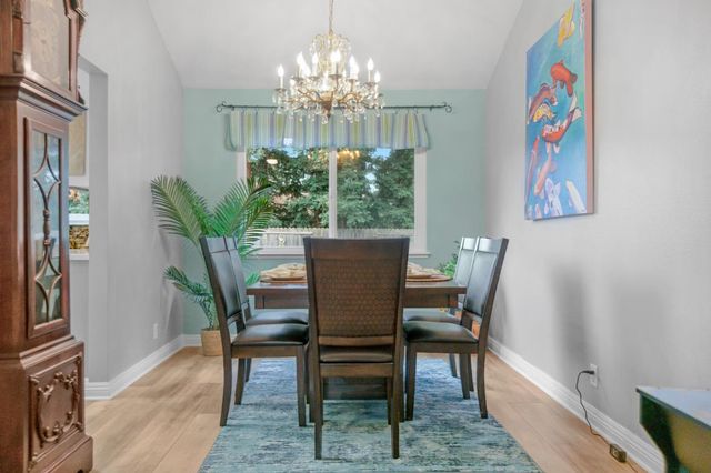 8548 Iris Crest Way, Elk Grove, CA 95624