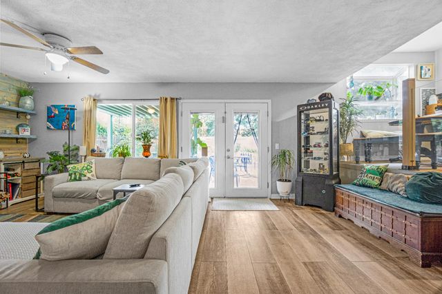 8548 Iris Crest Way, Elk Grove, CA 95624