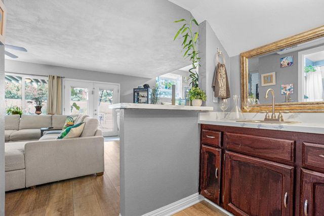 8548 Iris Crest Way, Elk Grove, CA 95624