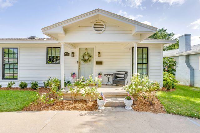 4632 Pershing Avenue, Fort Worth, TX 76107