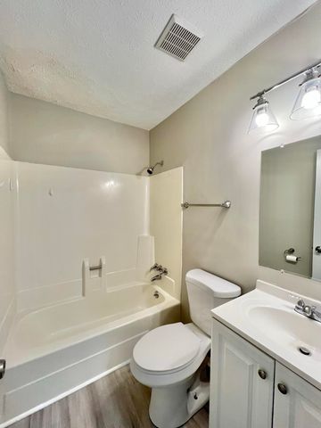 1362 Dix Drive, Lexington, KY 40517