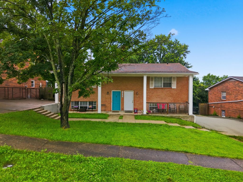 1362 Dix Drive, Lexington, KY 40517