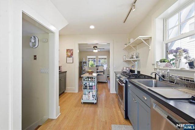 7 Godfrey Road, Montclair, NJ 07043
