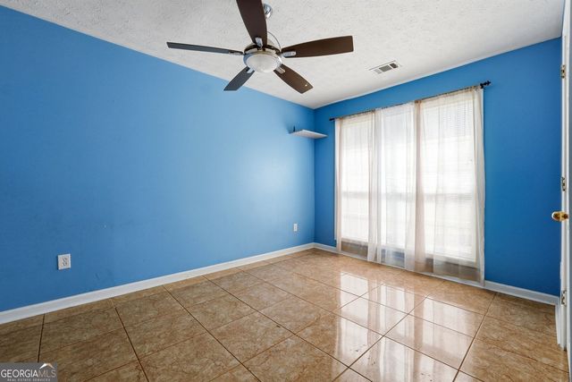 2833 Loral Pines Drive NW, Lawrenceville, GA 30044