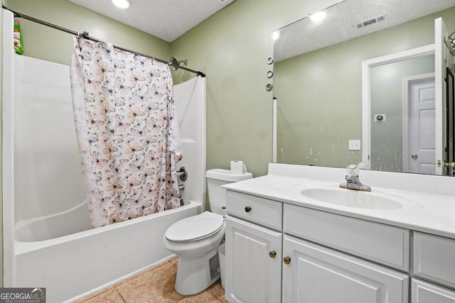 2833 Loral Pines Drive NW, Lawrenceville, GA 30044