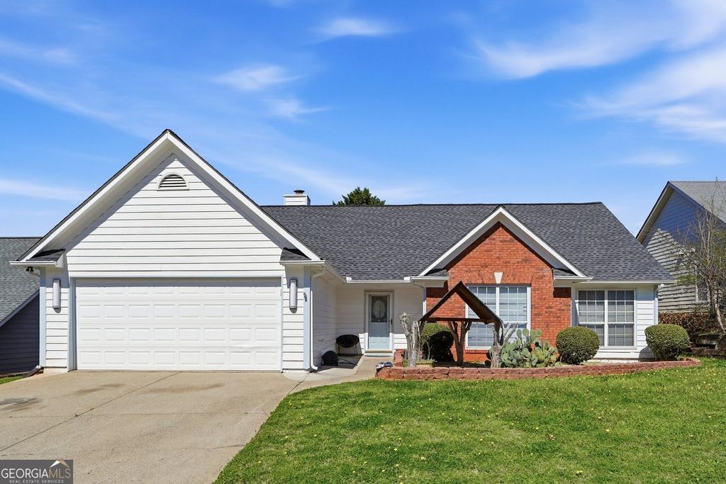 2833 Loral Pines Drive NW, Lawrenceville, GA 30044