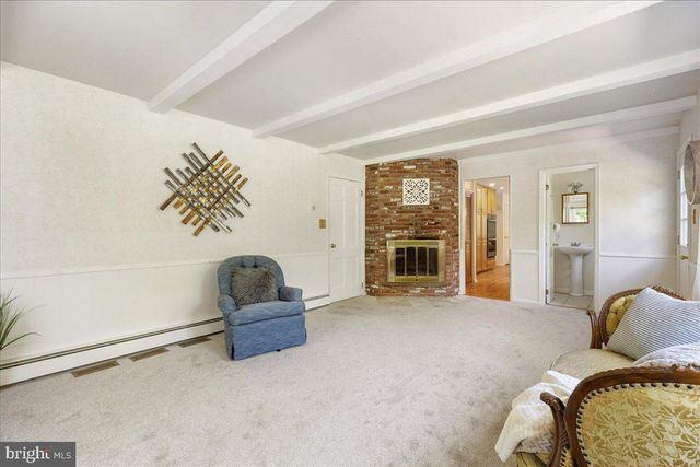 279 PENNINGTON ROCKY HILL RD, Pennington, NJ 08534