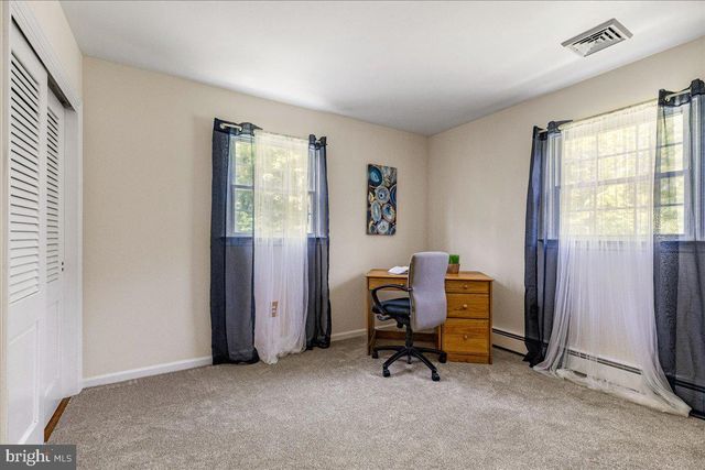 279 PENNINGTON ROCKY HILL RD, Pennington, NJ 08534