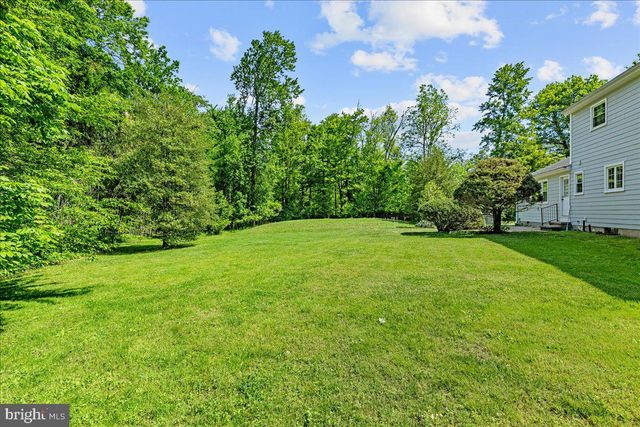 279 PENNINGTON ROCKY HILL RD, Pennington, NJ 08534