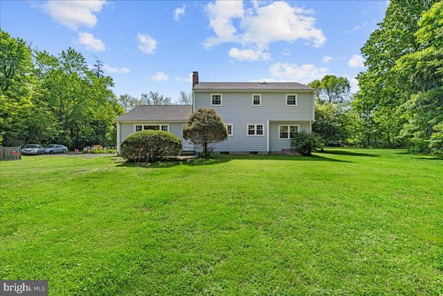 279 PENNINGTON ROCKY HILL RD, Pennington, NJ 08534