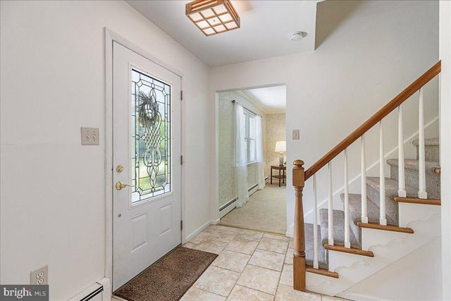 279 PENNINGTON ROCKY HILL RD, Pennington, NJ 08534