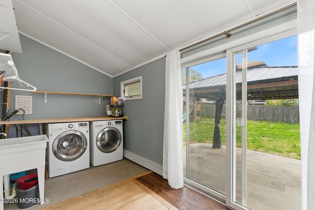 308 Longfellow Avenue, Toms River, NJ 08753