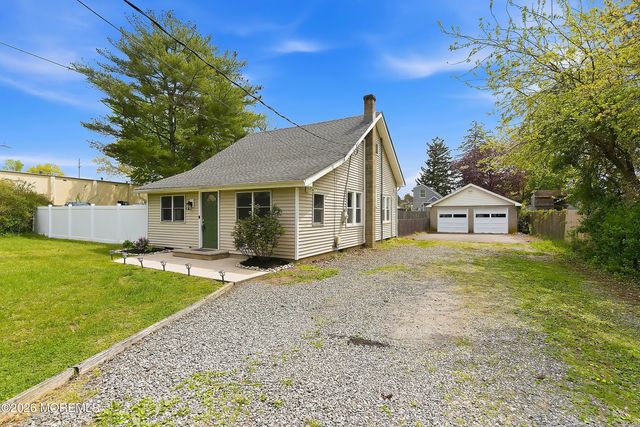 308 Longfellow Avenue, Toms River, NJ 08753