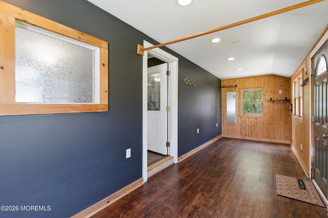 308 Longfellow Avenue, Toms River, NJ 08753