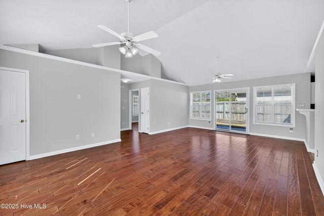 807 Spy Glass Court, Wilmington, NC 28411