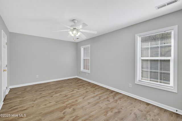 807 Spy Glass Court, Wilmington, NC 28411