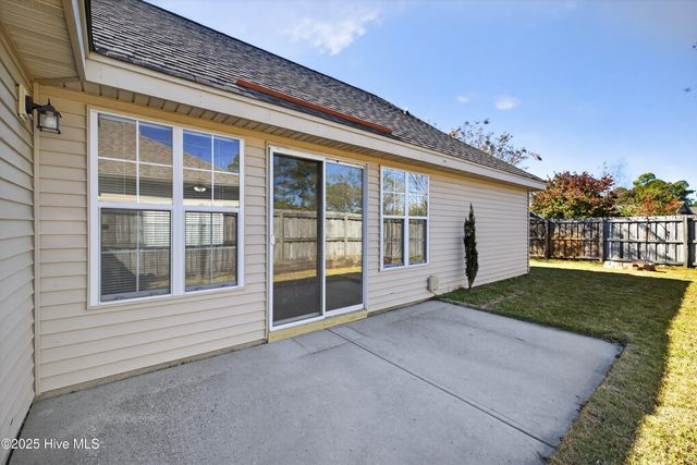 807 Spy Glass Court, Wilmington, NC 28411