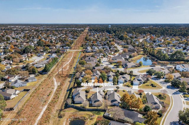 807 Spy Glass Court, Wilmington, NC 28411