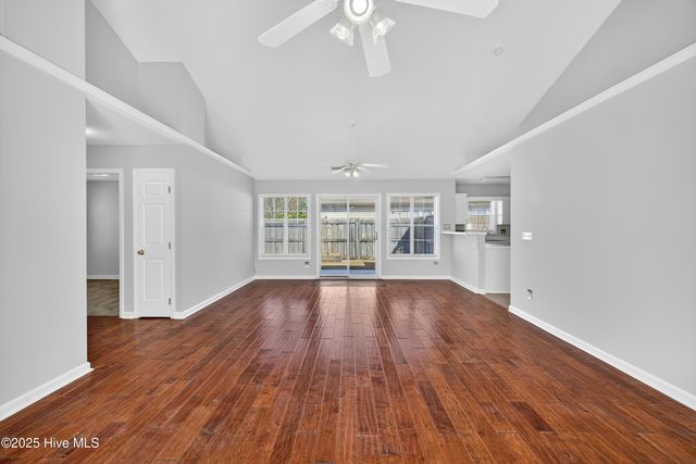 807 Spy Glass Court, Wilmington, NC 28411