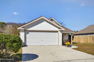 807 Spy Glass Court, Wilmington, NC 28411