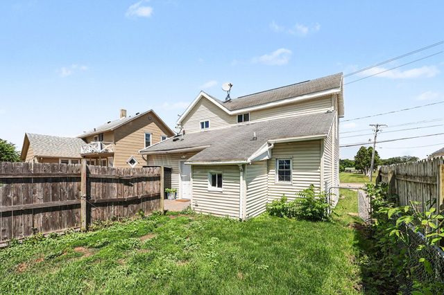 1024 Cooper Street, Jackson, MI 49202